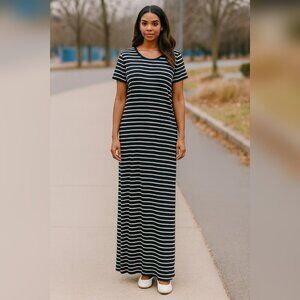 Old Navy Black and White Stripe Long T Shirt Dress Sz M